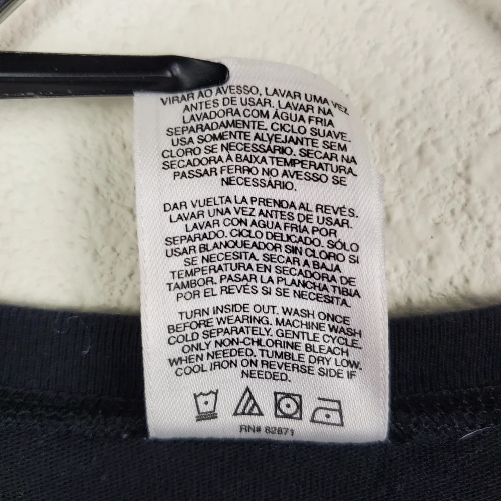 Vintage Taz Bowling Looney Tunes Black T-Shirt. - Picture 5 of 6